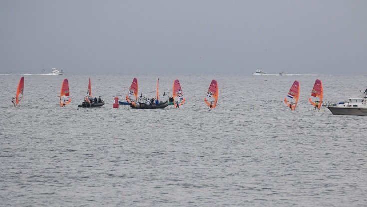 日友谊赛,特里内茨,维卡瓦斯交,广州赛马会,广州赛马,赛马俱乐部,赛马资讯