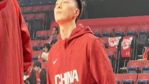 雷霆领跑官方实力榜，湖人攀升至前五，凯尔特人跌至第二